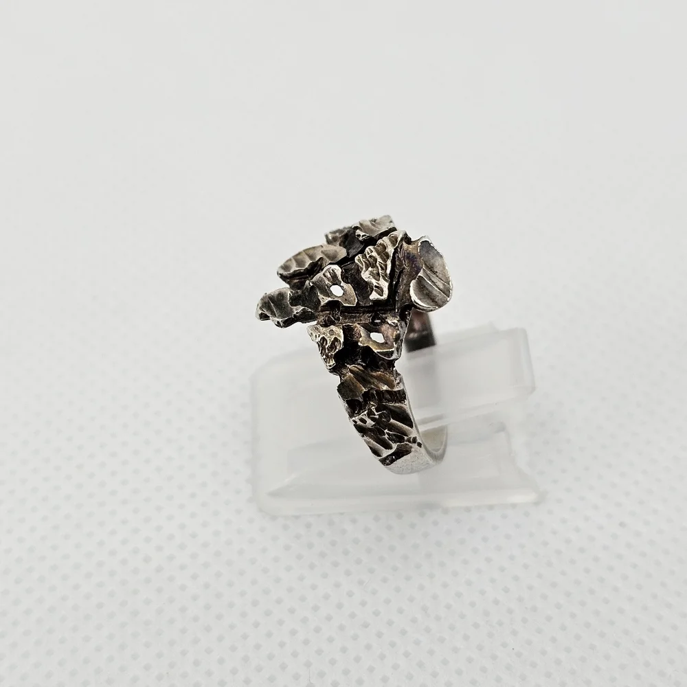 Rare Vintage Brutalist Sterling Silver Ring Size 7!